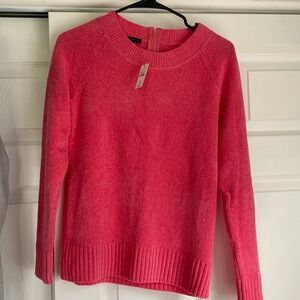 ❗️NWT❗️Talbots sweater